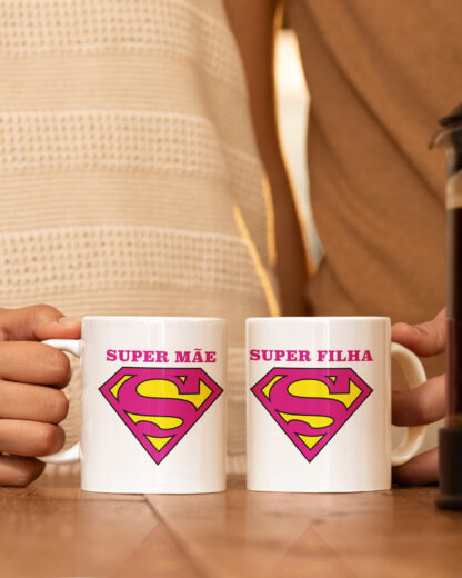 Super Filha e Super Mãe