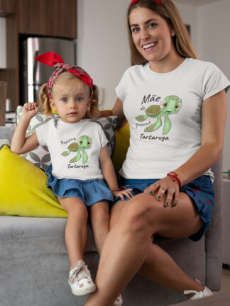 Conjunto de 2 T-Shirts  Mãe da Pequena Tartaruga e Pequena Tartaruga