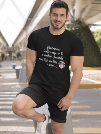 T-shirt Padrinho tentei comprar-te um presente…