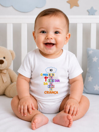 T-shirt O meu 1º Dia da Criança jogo da macaca