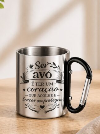 Caneca Ser Avó é ter um coração que acolhe e braços que protegem